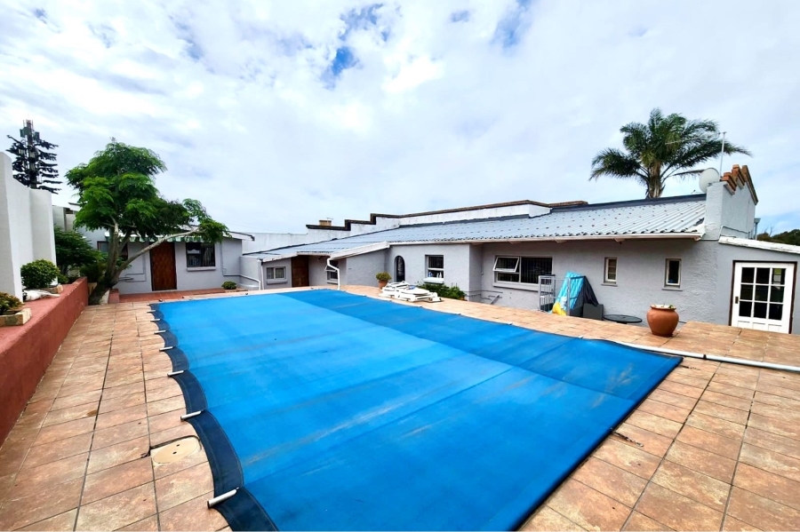To Let 5 Bedroom Property for Rent in Perridgevale Eastern Cape